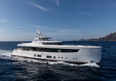 SEAFLOWER-2023-36m-118.1ft-Mulder-Motor-Yacht-for-sale_YachtDealz6