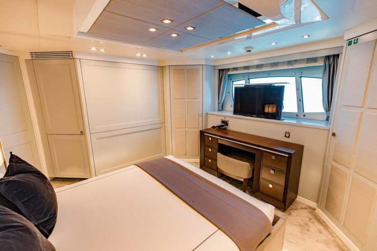 TAYRONA | 2012 40m (131.20ft) Luxury Tri-Deck Motor Yacht built by British shipyard Sunseeker