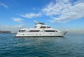 WILDE WHALE | 1993 35.85m (117.59ft) Luxury Tri-Deck Motor Yacht built by American shipyard HATTERAS