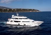 CENTURION | 2013 32.62 (106.99ft) Navetta 33 Luxury Motor Yacht built by Italian shipyard Ferretti Custom Line