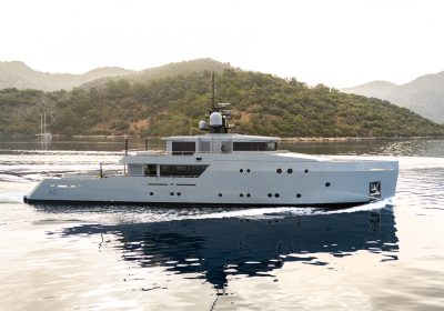 ESOSH-2017-39.1m-128.25ft-Motor-Yacht-for-sale_YachtDealz1-1