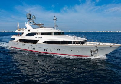 GROOVER-2009-44.2m-144.98ft-Motor-Yacht-for-sale_YachtDealz35