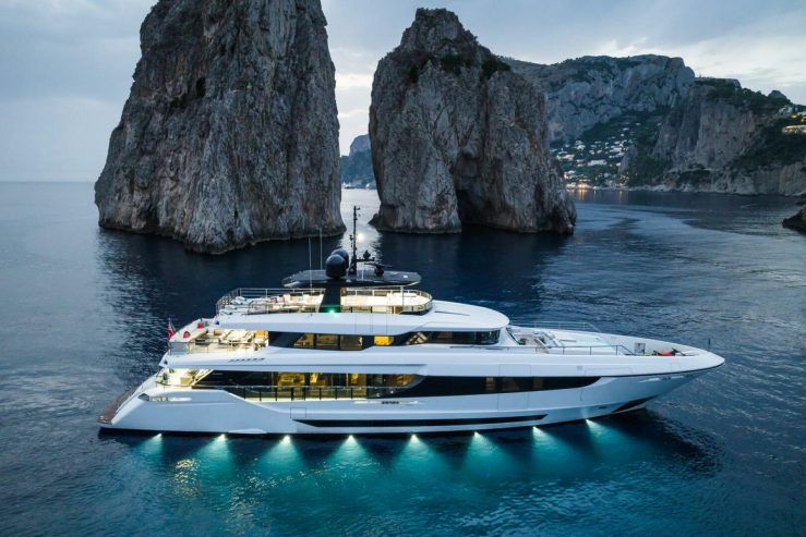 HALARA | 2021 43m (141ft) Oceano 43 Series Luxury Motor Yacht built by Italian shipyard OVERMARINE