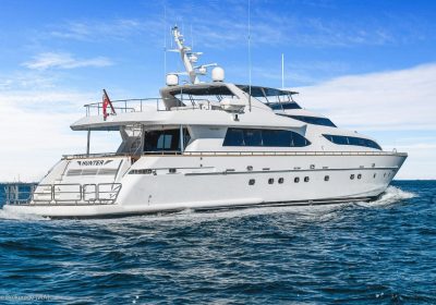 HUNTER-2004-34.75m-113.98ft-Motor-Yacht-for-sale_YachtDealz7