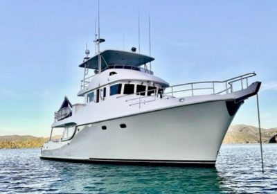 INTREPID-2014-19.05m-62.48ft-Norhavn-60-Motor-Yacht-for-sale_YachtDealz19