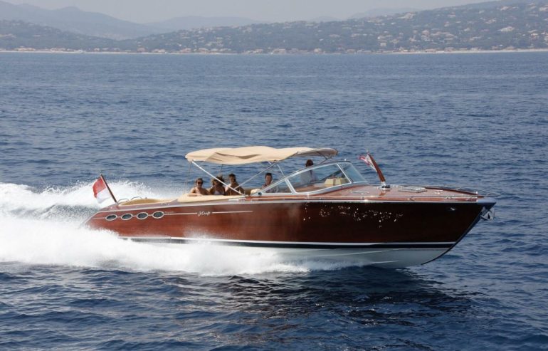 VISIONNAIRE | 2010 13m (42ft) J-Craft Torpedo 42