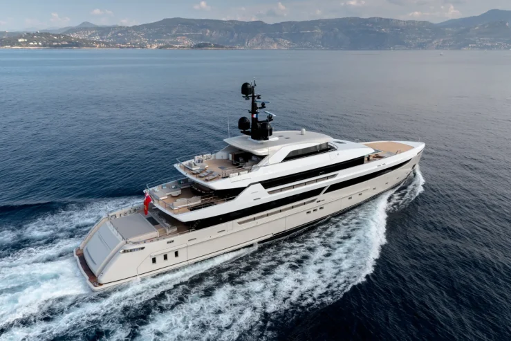 LEMON TREE | 2021 61.5m (201.72ft) Luxury Tri-Deck Motor Yacht built by Italian shipyard SANLORENZO