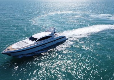 ONLY-ONE-2008-28.72m-92.73ft-MANGUSTA-Motor-Yacht-for-sale_YachtDealz16