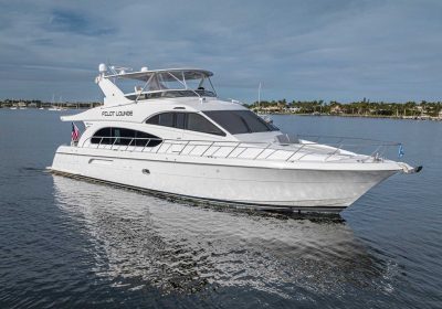 PILOT-LOUNGE-2006-19.51m-63.99ft-Hatteras-Motor-Yacht-for-sale_YachtDealz1