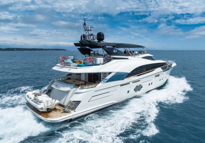 ROCCO-2021-29.26M-95.97-FT-MOTOR-YACHT-for-sale_YachtDealz1