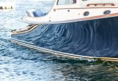 URBAN | 1997 11.1m (36.41ft) Classic Style Picnic Boat built by American shipyard Hinckley Yachts