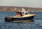 URBAN | 1997 11.1m (36.41ft) Classic Style Picnic Boat built by American shipyard Hinckley Yachts