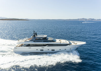 BLUE-ANGEL-36.93m-121.13-ft-2021-SANLORENZO-SL-120-ASYMMETRIC-for-sale_YachtDealz7