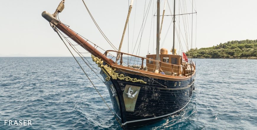 CASSIOPEIA | 1939 37m (121.36ft) Classic Wood Motor Sailing Yacht built by Italian shipyard Torre del Greco