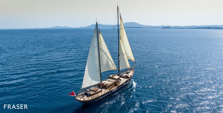 CASSIOPEIA | 1939 37m (121.36ft) Classic Wood Motor Sailing Yacht built by Italian shipyard Torre del Greco