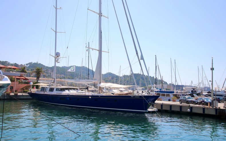 CYRANO DE BERGERAC | 1993 39m (127.92ft) Cruising Ketch Aluminium Sailing Yacht built by British shipyard Camper & Nicholsons