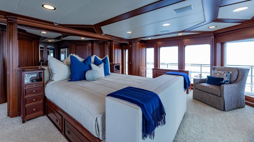 FOCUS | 2002 46.6m (153.04ft) Luxury Tri-Deck Aluminium Motor Yacht built by North American Yachts and Shipbuilders