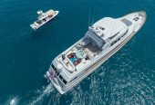 GALE WINDS | 1996 37.19m (121.98ft) Luxury Tri-Deck Flybridge Motor Yacht built by American shipyard DELTA MARINE