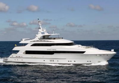 HOMECOMING-2010-41.45m-136ft-Motor-Yacht-for-sale_YachtDealz1-1