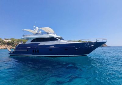 PLEIADES-2013-20.4m-66.91ft-Motor-Yacht-for-sale_YachtDealz24