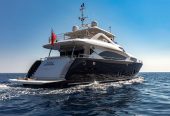 ROUND MIDNIGHT | 2001 29.8m (97.74ft) Luxury Raised Pilothouse Flybridge Motor Yacht built by British shipyard SUNSEEKER