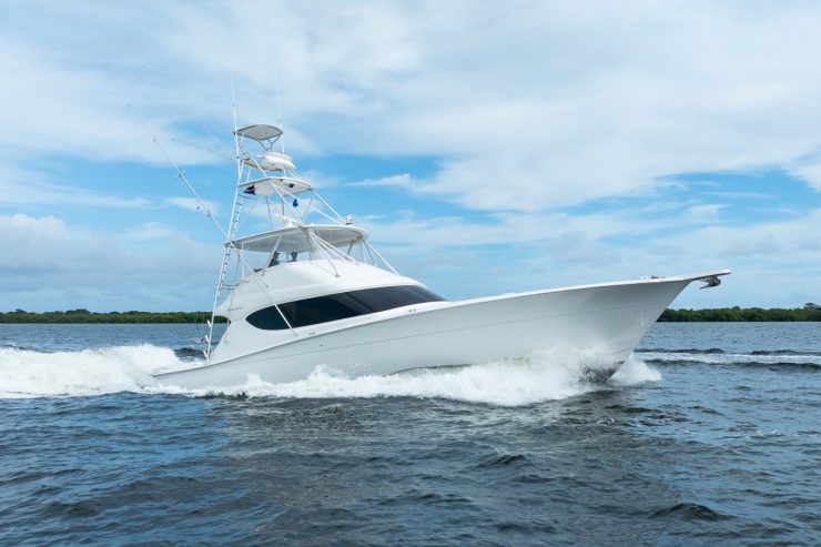 STEEL GROVE | 2010 18.24m (59.83ft) HATTERAS Sportfisher Motor Yacht