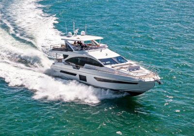 ABU-TOO-2019-26.52m-86.99ft-AZIMUT-Grande-25M-Motor-Yacht-for-sale_YachtDealz20