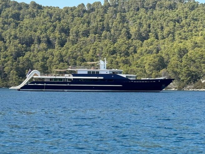 KORU | 1983 50m (164ft) Classic Luxury Tri-Deck Motor Yacht built by Dutch shipyard FEADSHIP