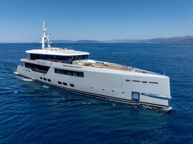 MISS CANDY | 2022 45m Versilcraft Motor Yacht