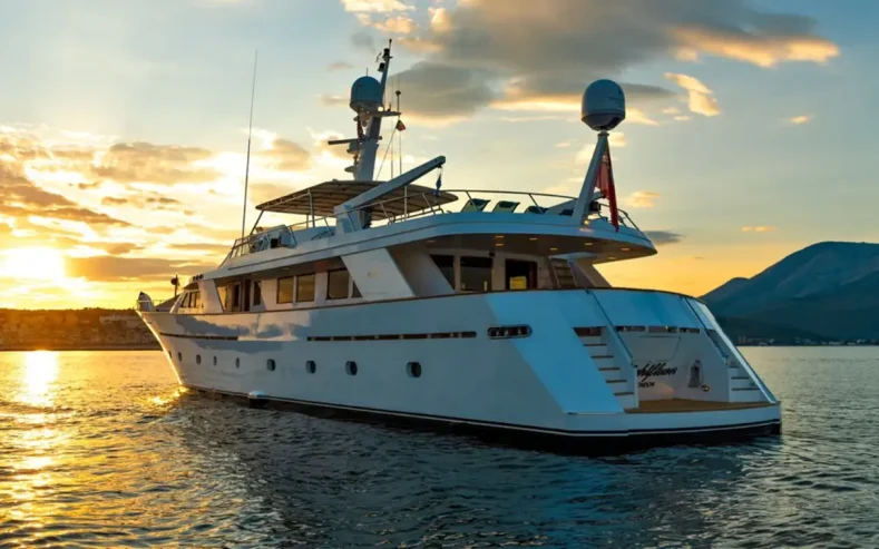 NIGHTFLOWER | 1987 35m (114.80ft) Classic Luxury Motor Yacht built by Italian shipyard CODECASA