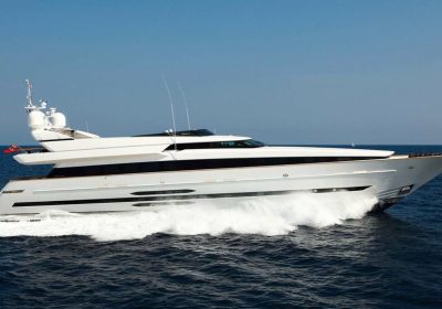 BLINK-2009-41m-135ft-Akhir-41-Series-Motor-Yacht-for-sale_YachtDealz16