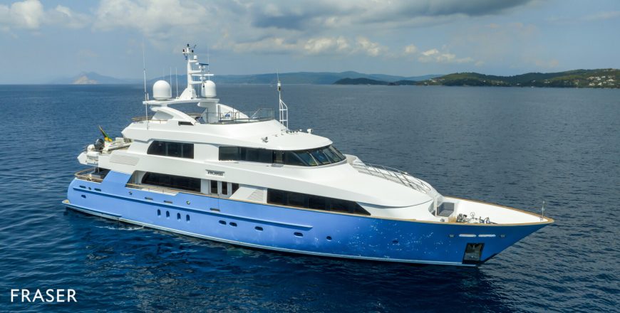 4*PUPPIES | 2003 40m(130ft) Tri-deck Motor Yacht built by American shipyard Palmer Johnson