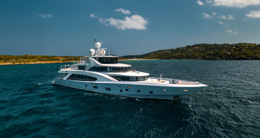 BELONGERS | 2014 50m (164ft) Couach 5000 Fly 2 Series Motor Yacht