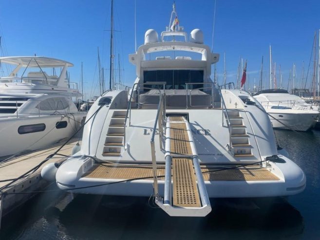 L’ESPERANCE | 2004 / 2021 28m (93ft) Mangusta 92 Series Sport Motor Yacht