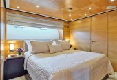 LOANA | 2006 34m (112ft) Flybridge Motor Yacht built by Italian shipyard Baglietto