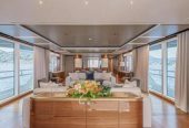 AVALON | 2018 35.15m (115′) Luxury Motor Yacht built by English shipyard Princess Yachts