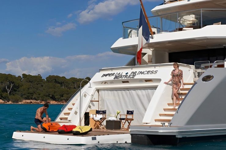 IMPERIAL PRINCESS BEATRICE | 2012 40m (131′) Luxury Motor Yacht built by British shipyard Princess