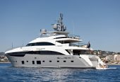 IMPERIAL PRINCESS BEATRICE | 2012 40m (131′) Luxury Motor Yacht built by British shipyard Princess