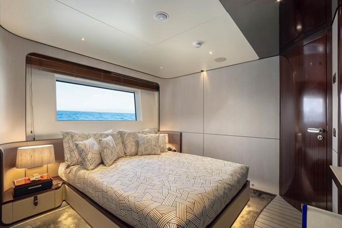 IRYNA | 2019 35m (115′) Luxury Motor Yacht built by Italian shipyard Azimut