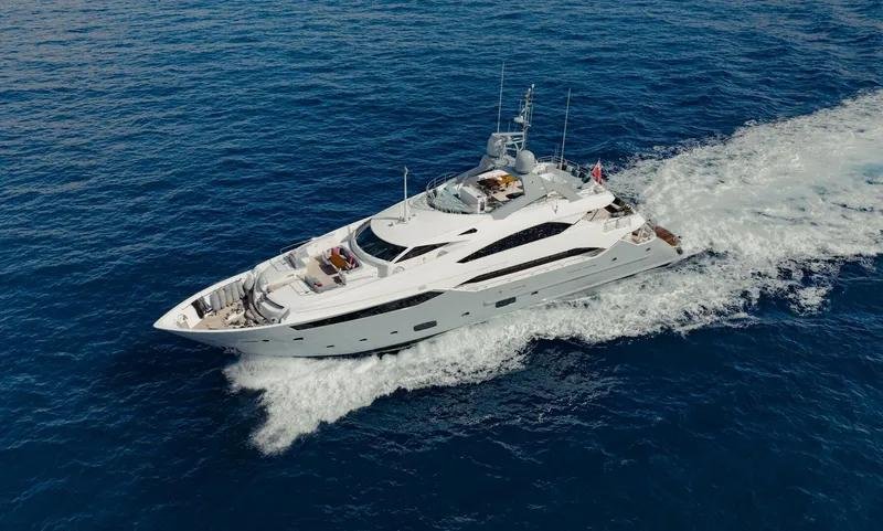 TAYRONA | 2012 40.05m (130′) Luxury Motor Yacht built by English shipyard Sunseeker