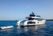 H | 2022 SX112 34.16m (112′) Luxury Motor Yacht built by Italian shipyard Sanlorenzo